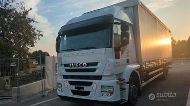 IVECO STRALIS 330 MOTRICE 3 ASSI