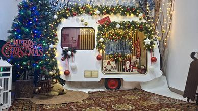 Roulotte in legno per scenografia e allestimenti