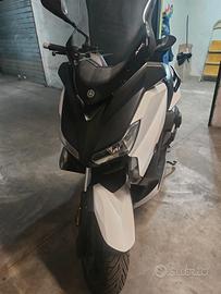 yamaha xmax 400 abs