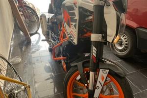 KTM DUKE 390 per neopatentati