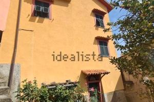 Casa a beverino castello