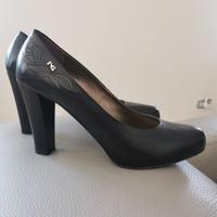 Dècolletè Nero Giardini 