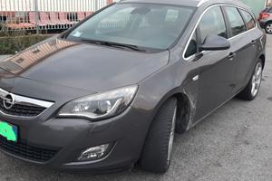Opel Astra cosmo S 160cv Sport Tourer