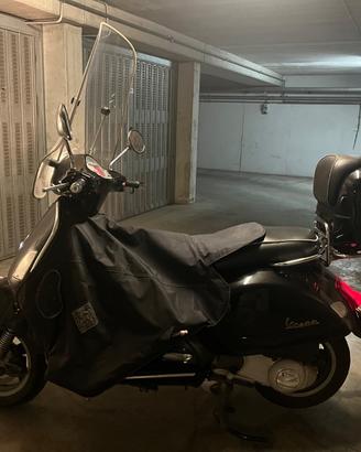 Vespa Piaggio 250 gts