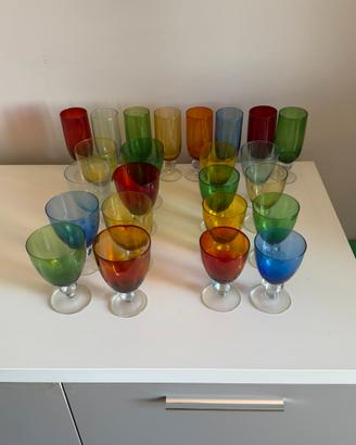 Bicchieri colorati