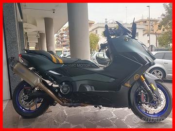 Yamaha tmax 560 tech max -rate-passaggio incluso-