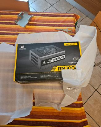 PSU alimentatore Corsair RM1000x, pari al nuovo