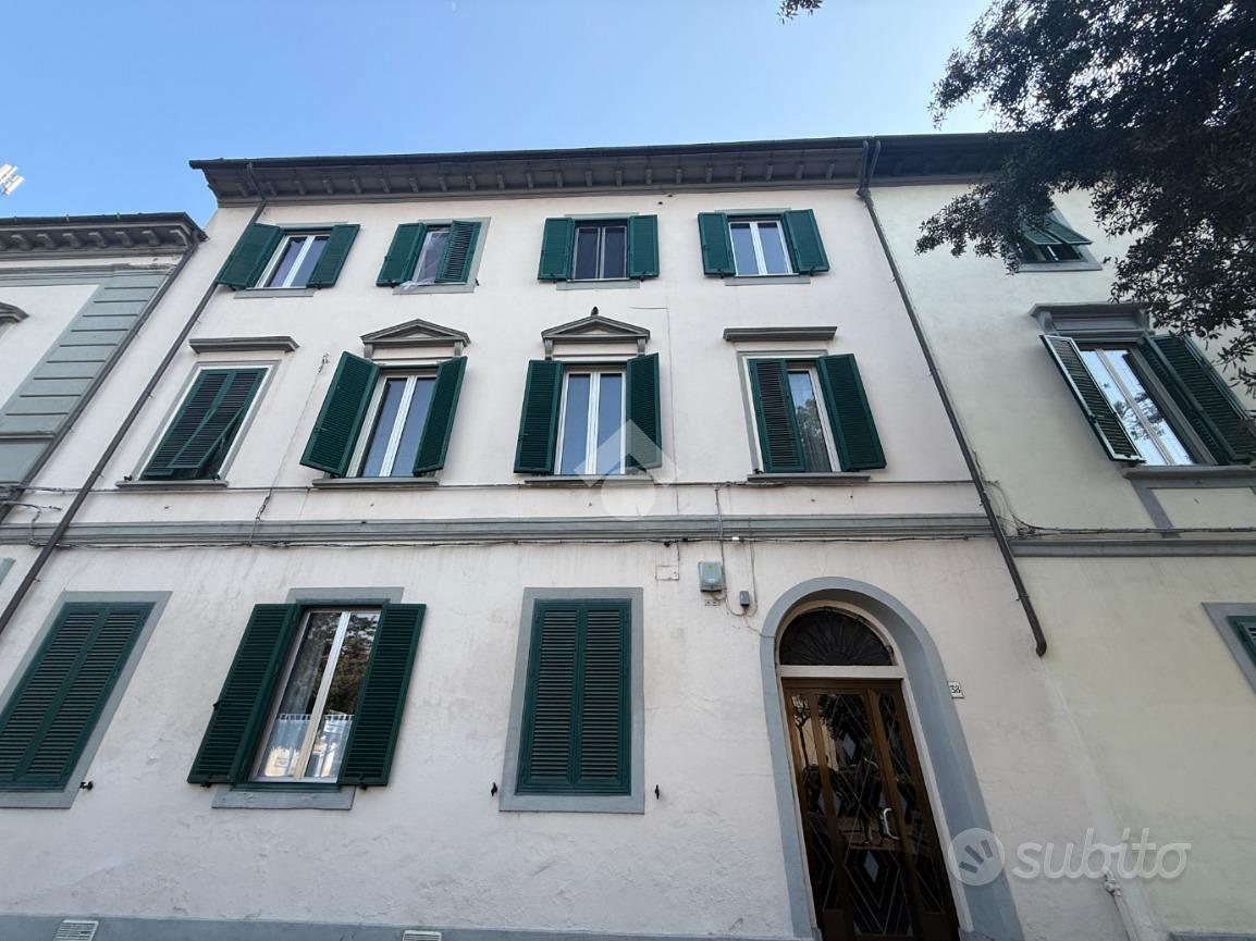 6 LOCALI A LIVORNO