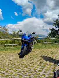yzf-r125