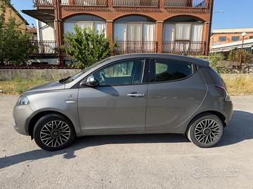 LANCIA YPSILON GPL