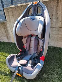 SEGGIOLINO AUTO CHICCO