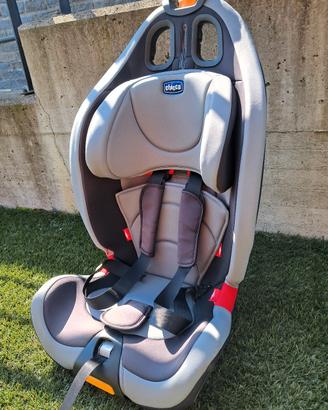 SEGGIOLINO AUTO CHICCO