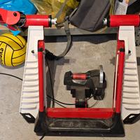 Rullo bici Elite Force 8 con copertone e bluetooth