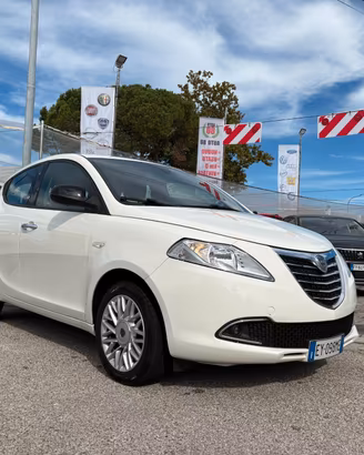 Lancia Ypsilon 1.3 MJT 16V 95 CV 5 porte S&S Gold