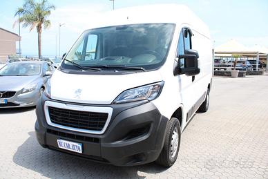 PEUGEOT BOXER 330 BLUEHDI 140 CV