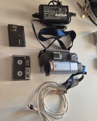 Sony DCR-TRV22E MiniDV Handycam + Accessori