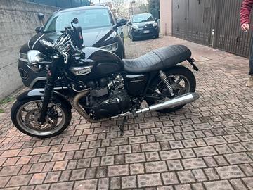 scarico completo Triumph bonneville 900