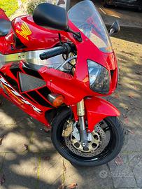 Honda Vtr 1000 sp1