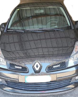 Ricambi Renault Clio "Le iene" 1.5 Dci del 2006