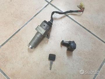 Blocco chiave e portacasco Honda XL 400 R