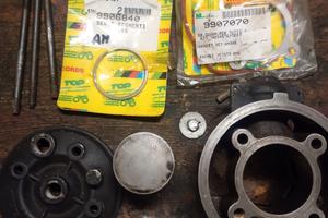 Top nero usato ma con fasce e  guarnizione nuove!!