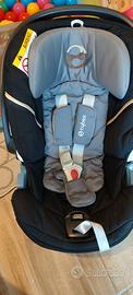 Ovetto Cybex Aton 5 con base isofix