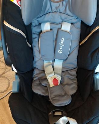 Ovetto Cybex Aton 5 con base isofix