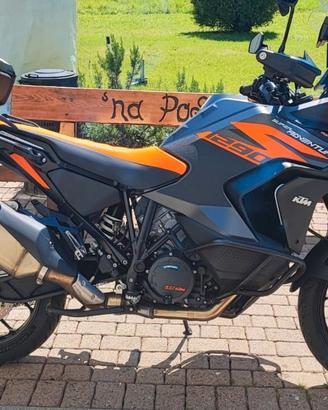 KTM 1290 SuperAdventure S 08/2022 