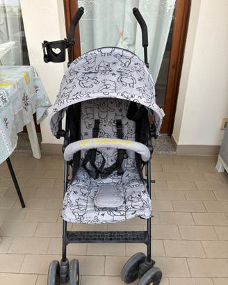 Passeggino leggero chiusura a ombrello
