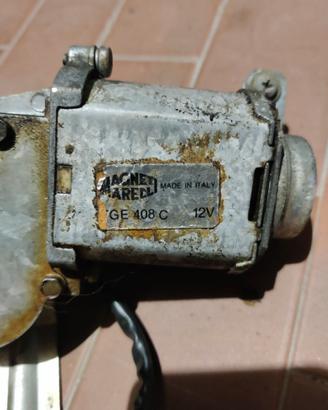 Motorino Tergicristallo post.  serie Panda 141A.