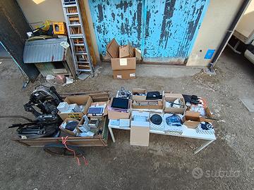 Stock ricambi per automobili