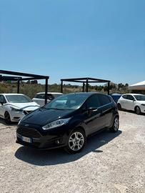 Ford Fiesta 1.5 TDCi 75CV 5 porte Black & White Ed