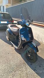 Vespa Gts 300