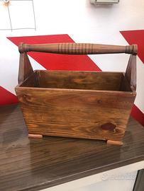 Porta riviste in legno