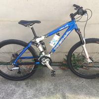 Bici mountain bike KONA