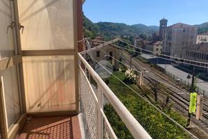 4 LOCALI A CENGIO