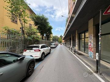 Immobile di 50 m² con 1 locale a Bologna