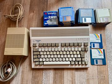 Amiga 600 funzionante completo