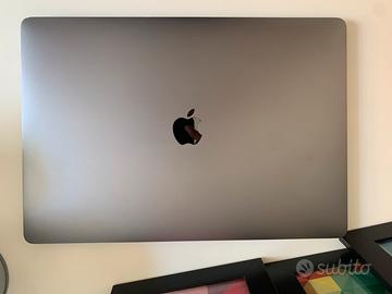 MacBook Pro 15" 2017 – i7