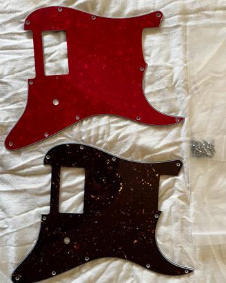 2 Pickguards stratocaster Tome Delonge