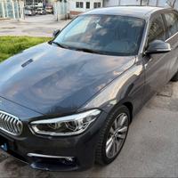 BMW 118d Urban Automatico