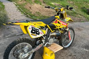 Suzuki rm 125