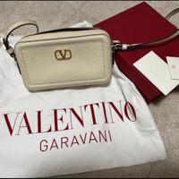 Borsa vlogo Valentino