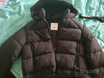 Piumino nero taglia S