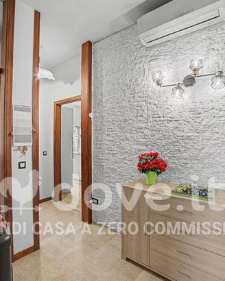 Appartamento di 128 m² con 4 locali e box auto a V