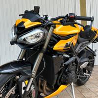 Street triple rs 765 2023