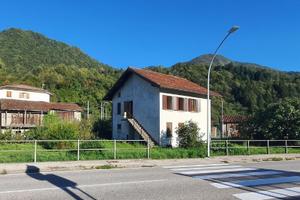 APPARTAMENTO BICAMERE CON AMPI SPAZI DA PERSONA...