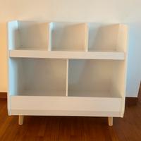 Libreria montessoriana per bambini