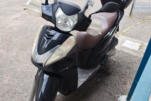 Honda SH300i First Class