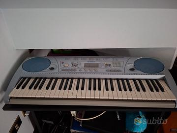 Tastiera Yamaha PSR-273